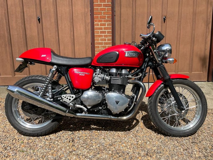 Used triumph motorcycles store for sale