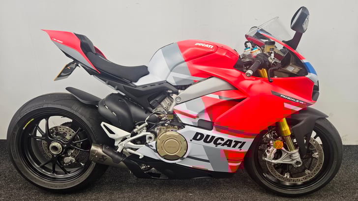 Ducati PANIGALE V4 S CORSE