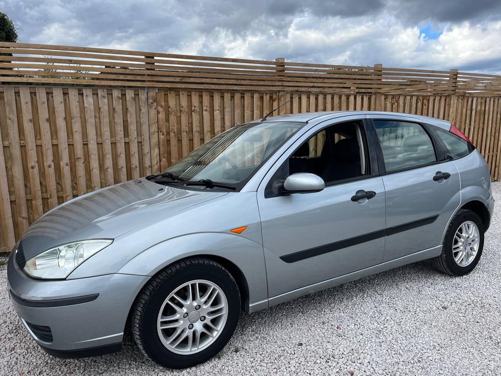 Used Ford FOCUS FOCUS 1.6I 16V ZETEC 5DR for sale in Chesterfield