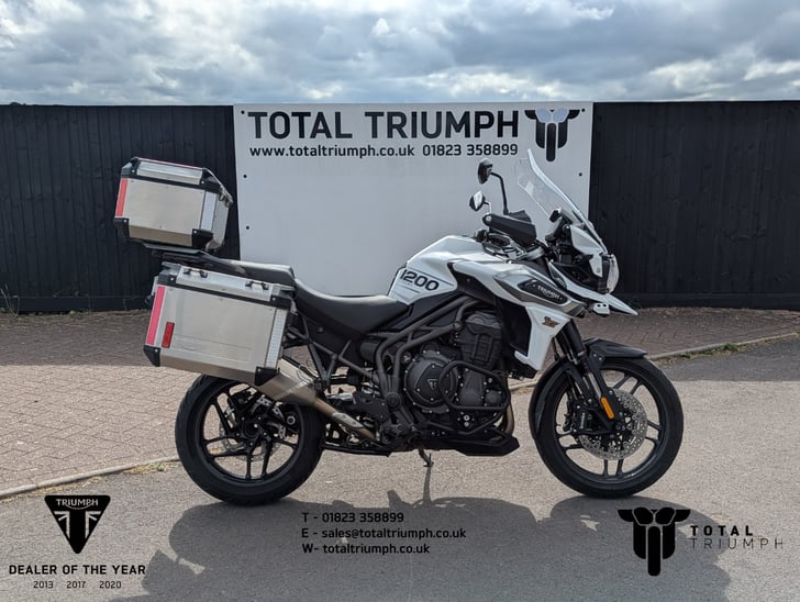 TRIUMPH TIGER 1200 XRT