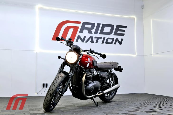 Triumph BONNEVILLE STREET TWIN 