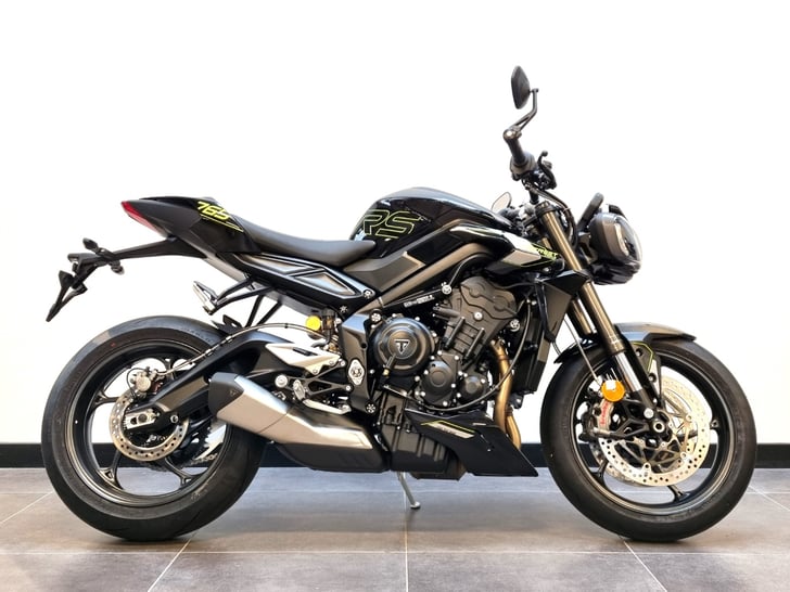 Triumph STREET TRIPLE RS