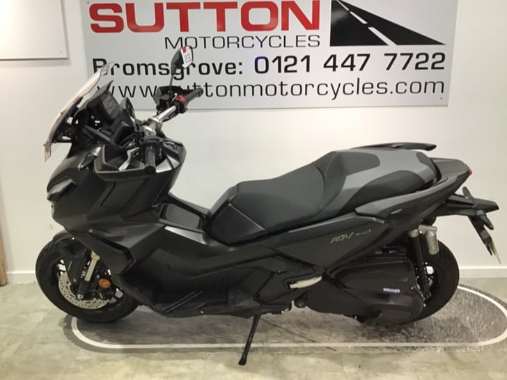 HONDA ADV 350