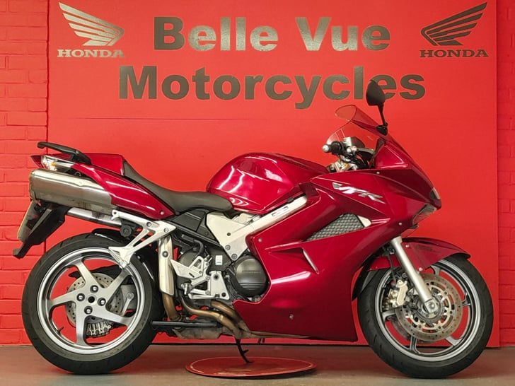 Honda VFR800 VTEC