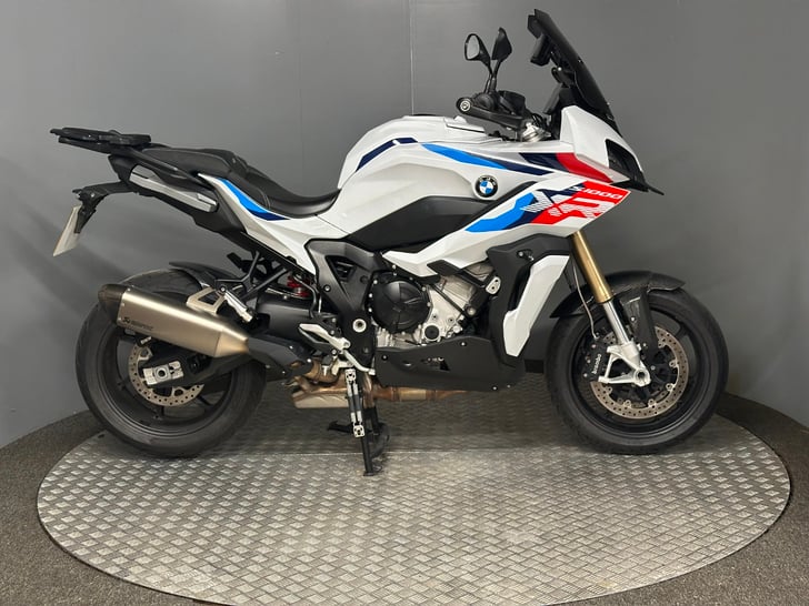 BMW S1000XR