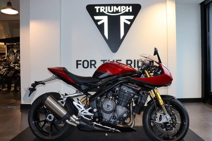 Triumph SPEED TRIPLE 1200 RR