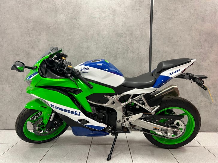 Kawasaki NINJA ZX-4RR 40TH ANNIVERSARY EDITION