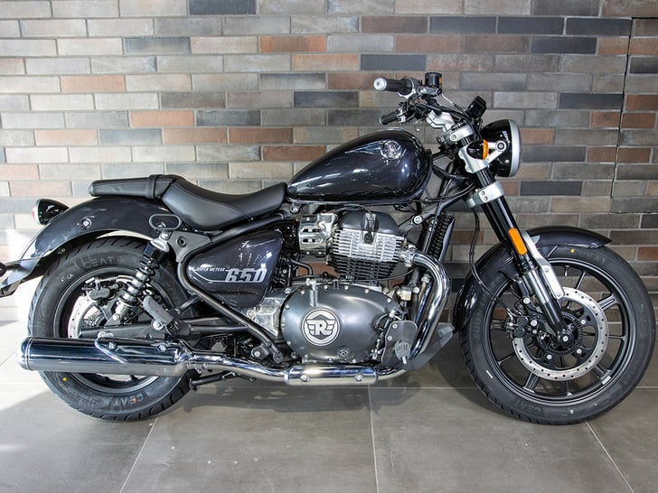 Royal Enfield SUPER METEOR 650 ASTRAL
