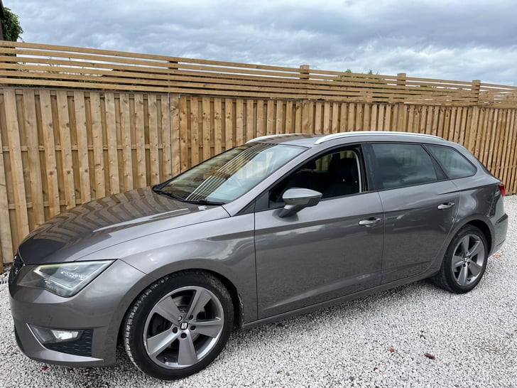 Seat LEON for sale in Chesterfield