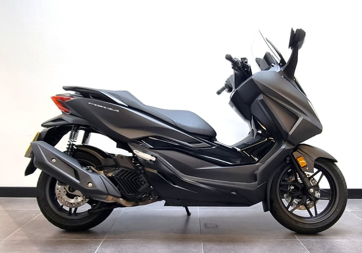 Honda FORZA 125