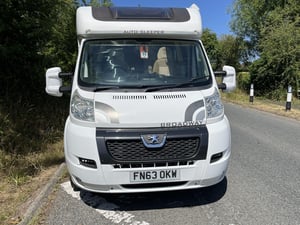 Used Auto-Sleepers BROADWAY EB BROADWAY EB for sale in Wythall | Image 2