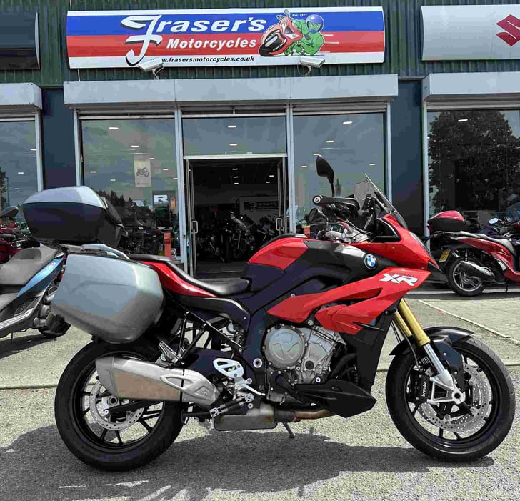 BMW S1000XR