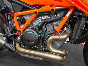 Used KTM 1390 SUPER DUKE R EVO 1390 SUPER DUKE R EVO for sale in Nottingham | Image 2