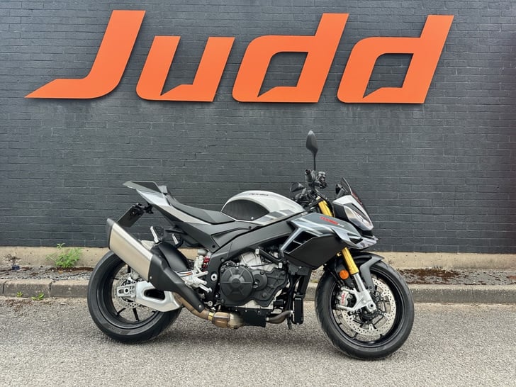 APRILIA TUONO V4 1100