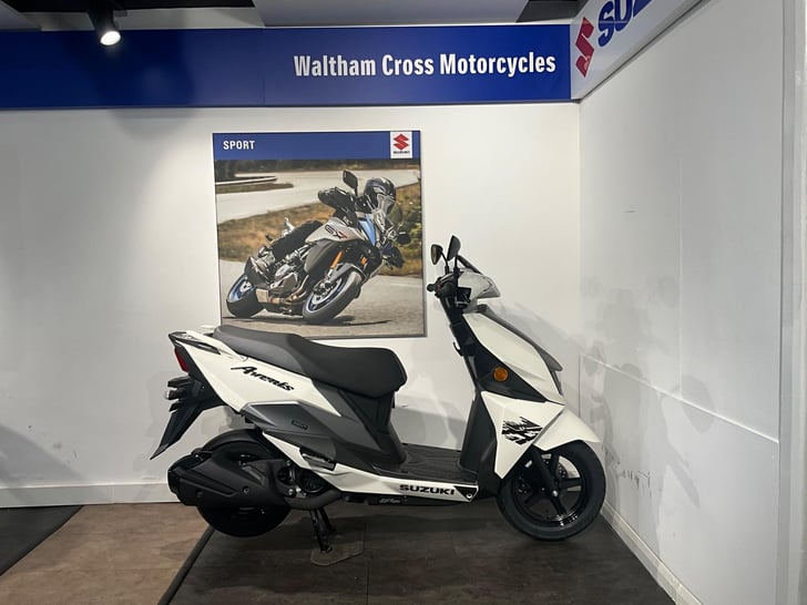 SUZUKI AVENIS 125 125 CVT EURO 5