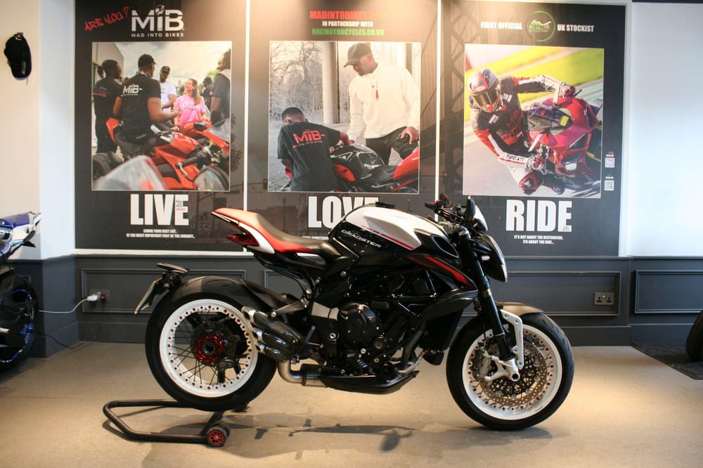 Used Mv Agusta BRUTALE 800 RR BRUTALE 800 RR for sale in Watford