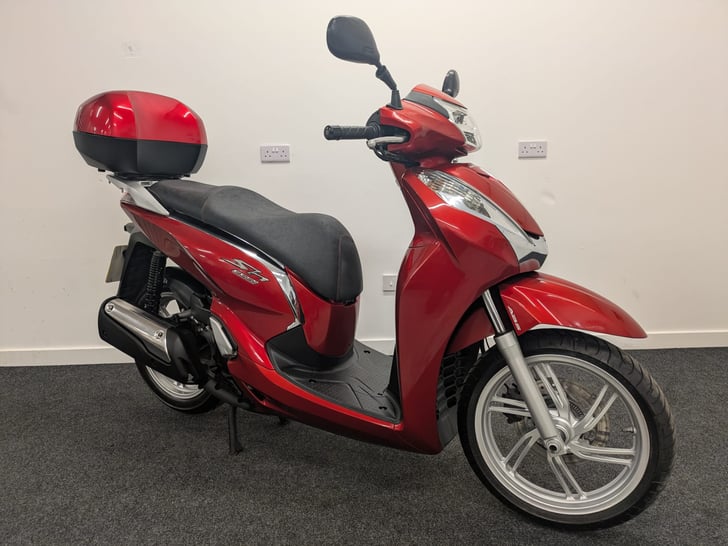Honda SH300