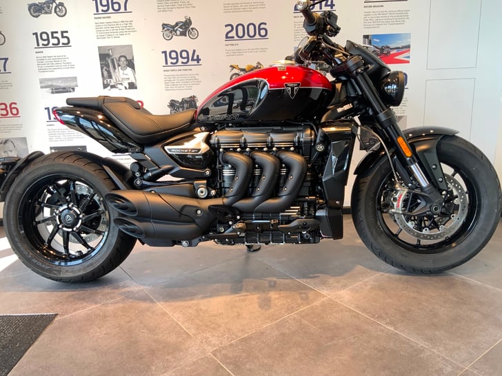 Triumph ROCKET 3 STORM R