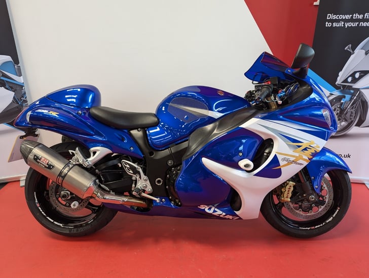 Suzuki GSX1300R HAYABUSA