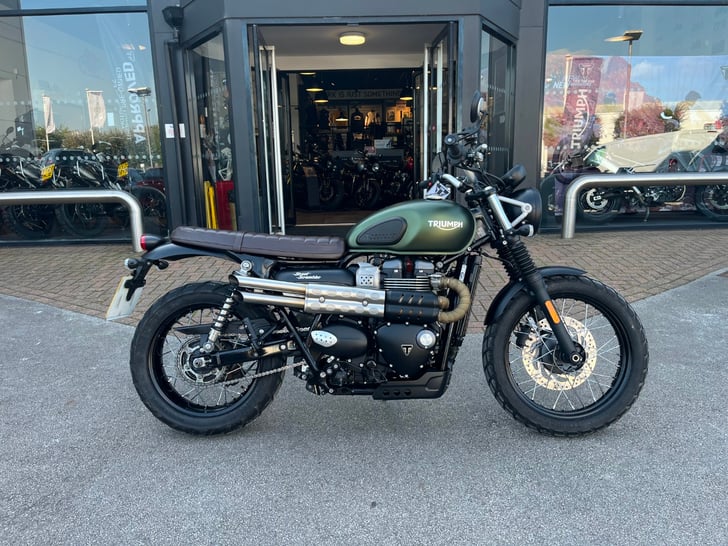 TRIUMPH STREET SCRAMBLER