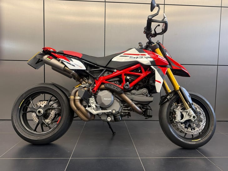 Ducati HYPERMOTARD 950 SP
