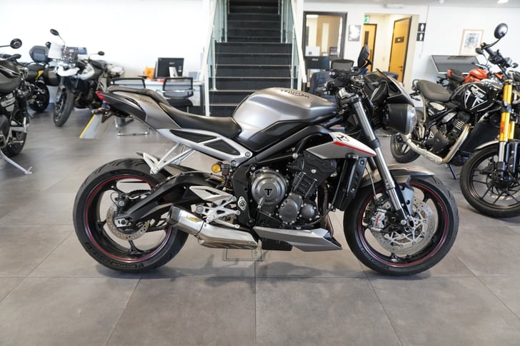 Triumph STREET TRIPLE 765 RS