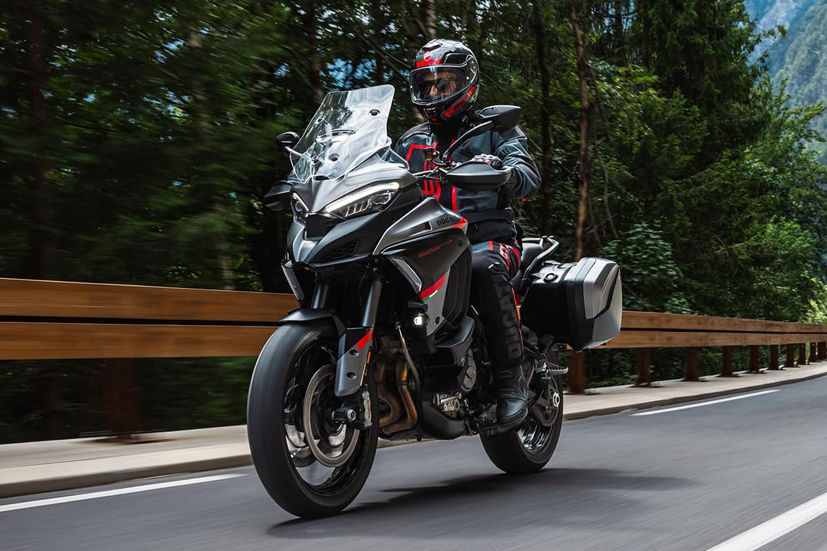 Ducati MULTISTRADA V4 S GRAND TOUR