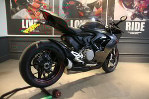 Used Ducati PANIGALE V2 PANIGALE V2 955 for sale in Watford | Image 2