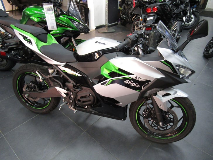 Kawasaki Ninja e-1