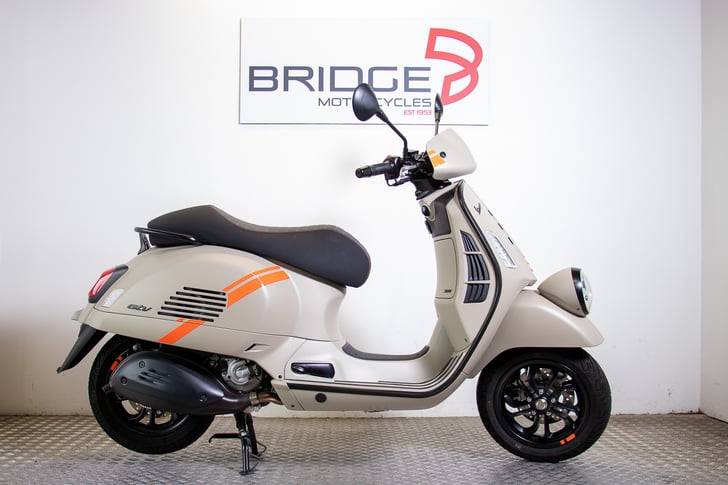 Vespa GTV