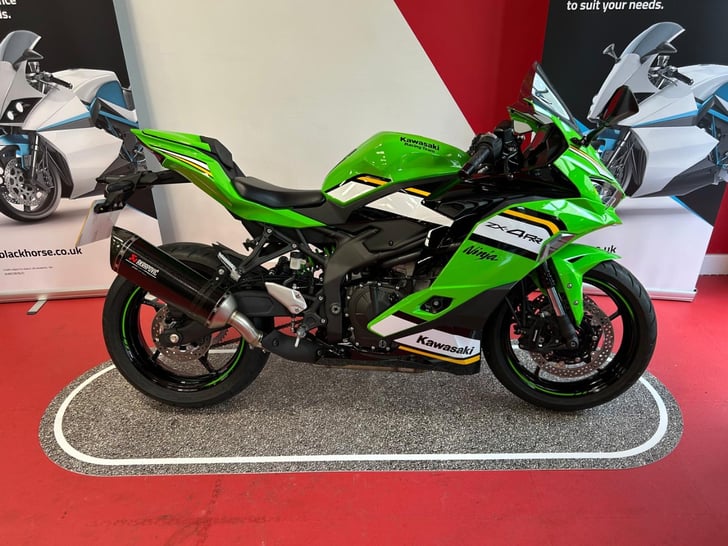 KAWASAKI NINJA ZX-4RR