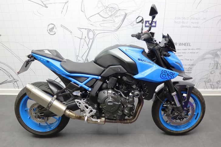 Suzuki GSX 800 RQM3 GSX-8S 