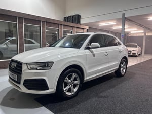Watch video of Audi Q3 Q3 2.0 TDI SPORT EURO 6 (S/S) 5DR in Chesterfield