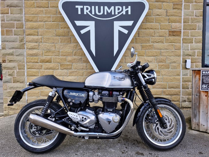 Triumph THRUXTON 1200