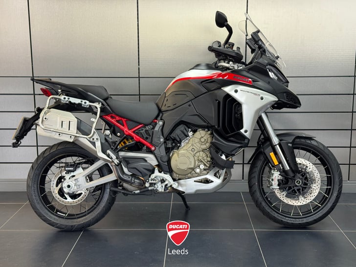 Ducati MULTISTRADA V4 RALLY ADVENTURE TRAVEL & RADAR