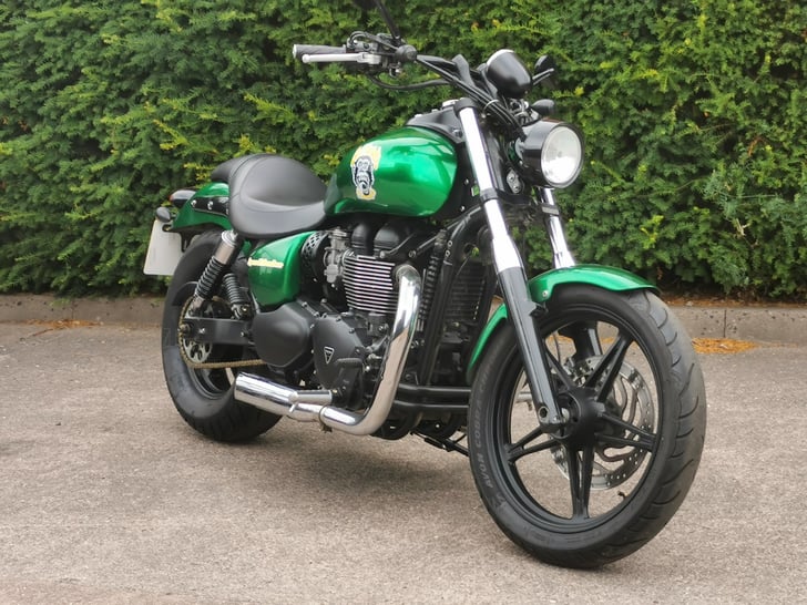 Triumph SPEEDMASTER 865