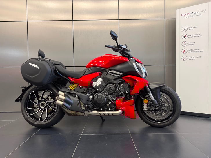 Ducati DIAVEL V4