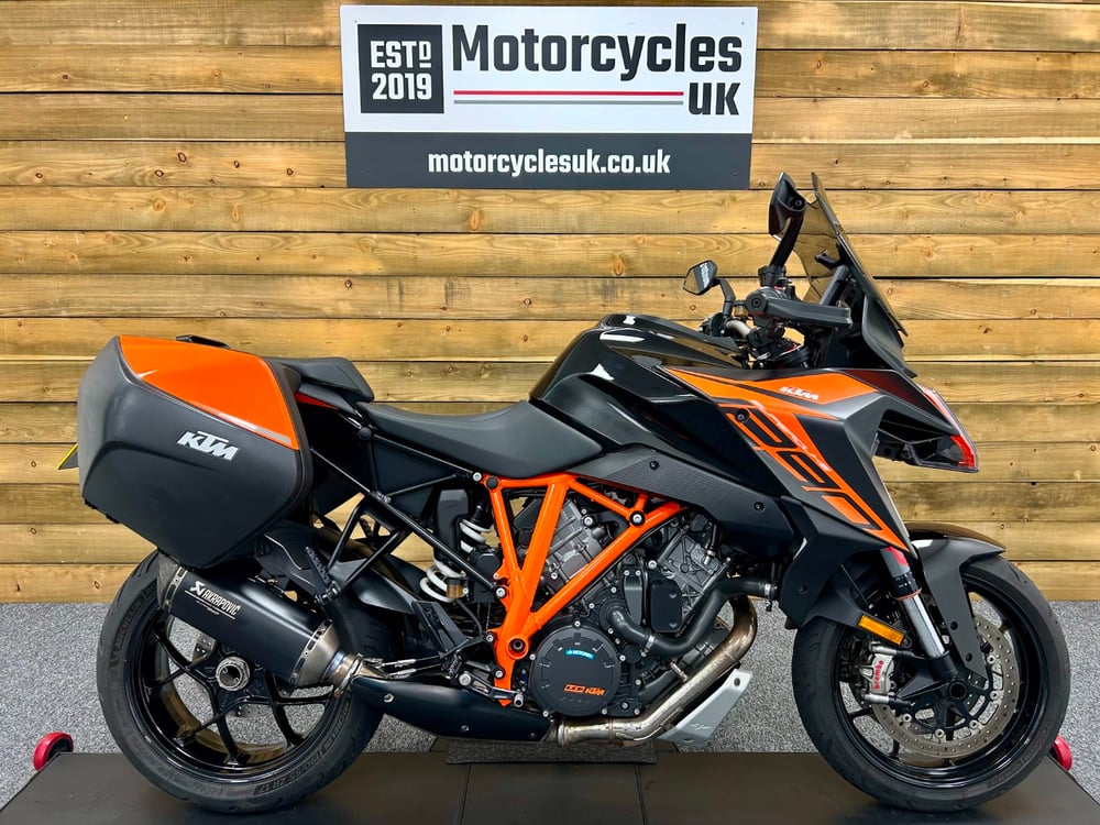 Used KTM 1290 SUPERDUKE GT 1290 SUPER DUKE GT for sale in Swindon