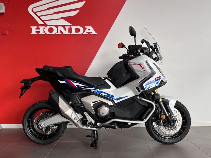 Honda ADV750-T X-ADV 