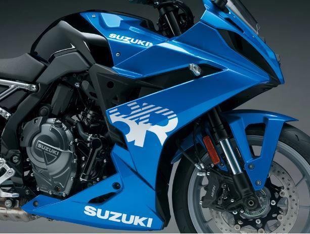Suzuki GSX-8R 776