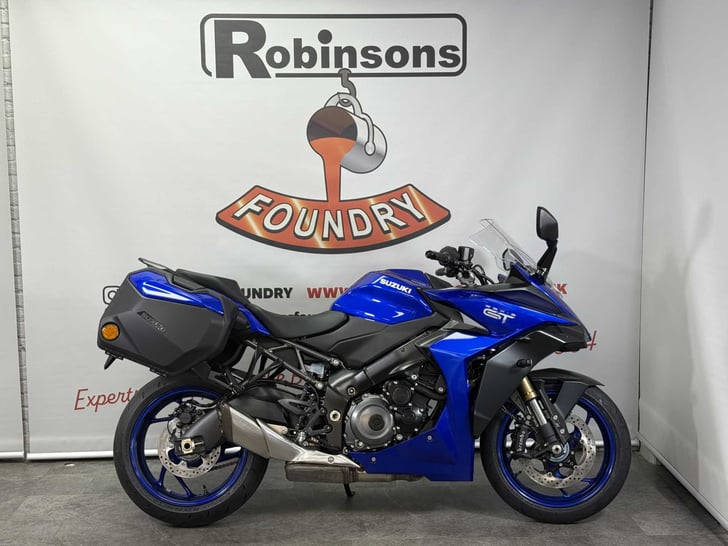SUZUKI GSX-S1000GT+