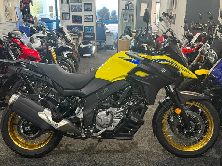 Suzuki V-STROM 650 XT
