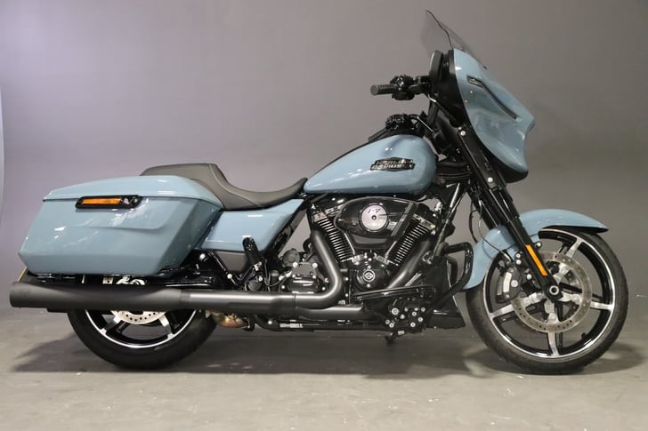 Harley-Davidson TOURING FLHX STREET GLIDE