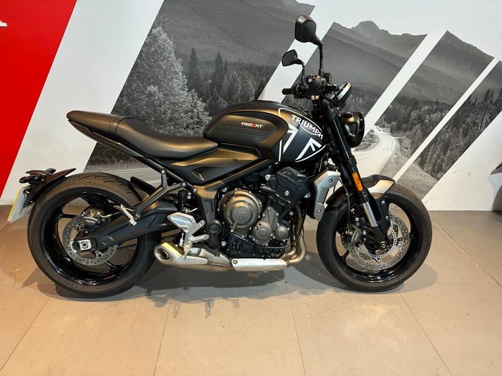 Triumph TRIDENT 660