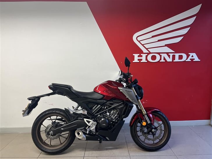 Honda CB125R