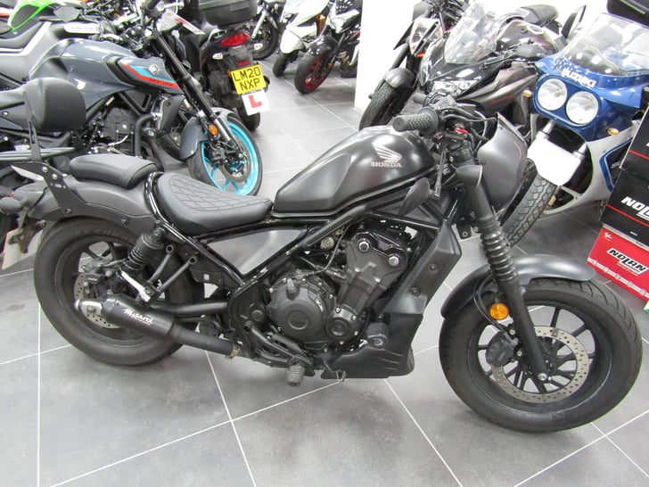 Honda CMX500 REBEL S