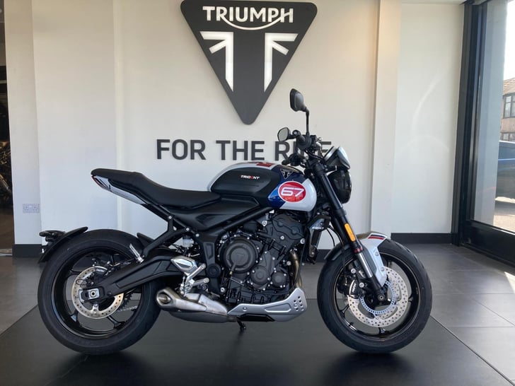 Triumph TRIDENT 660 TRIPLE TRIBUTE EDITION