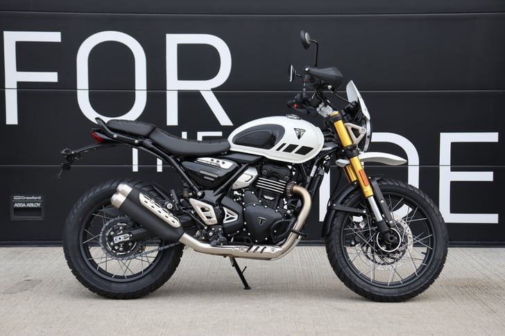 Triumph Scrambler 400 XC