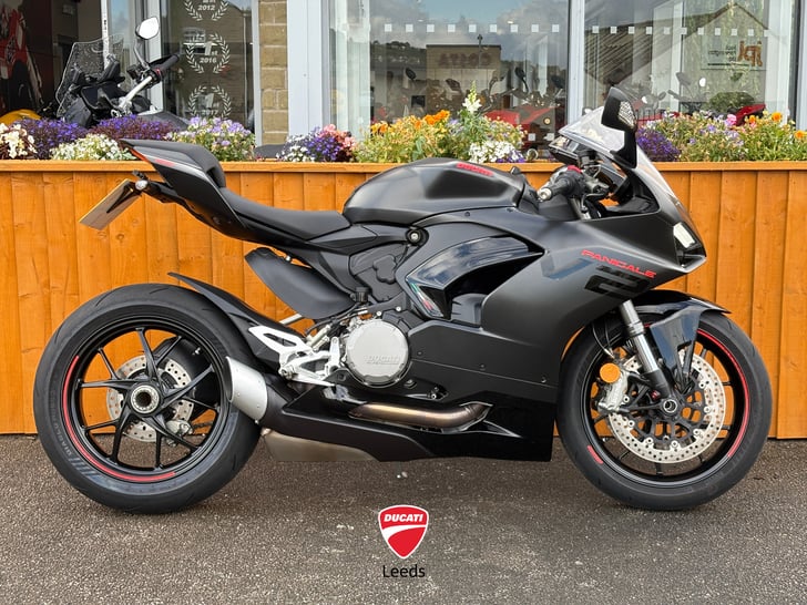 Ducati PANIGALE V2