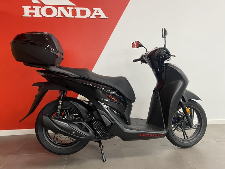 HONDA SH125A-R SMART BOX 